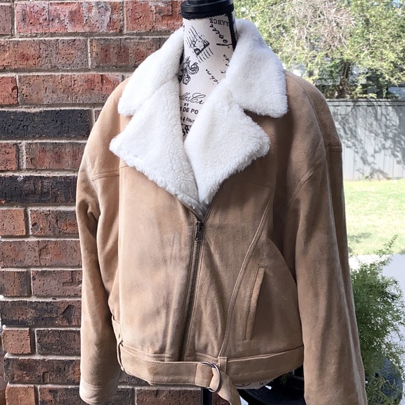 Levi’s Cocoon Bomber Trucker Jacket in goat suede w/soft Sherpa lining. - Picture 5 of 15